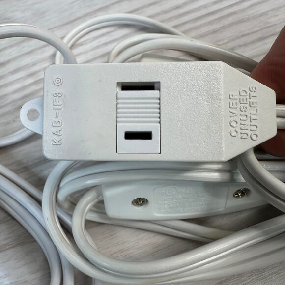 Santa's Workbench Collection Christmas Village Accessories Cord Power Strip Bulb - Picture 3 of 11